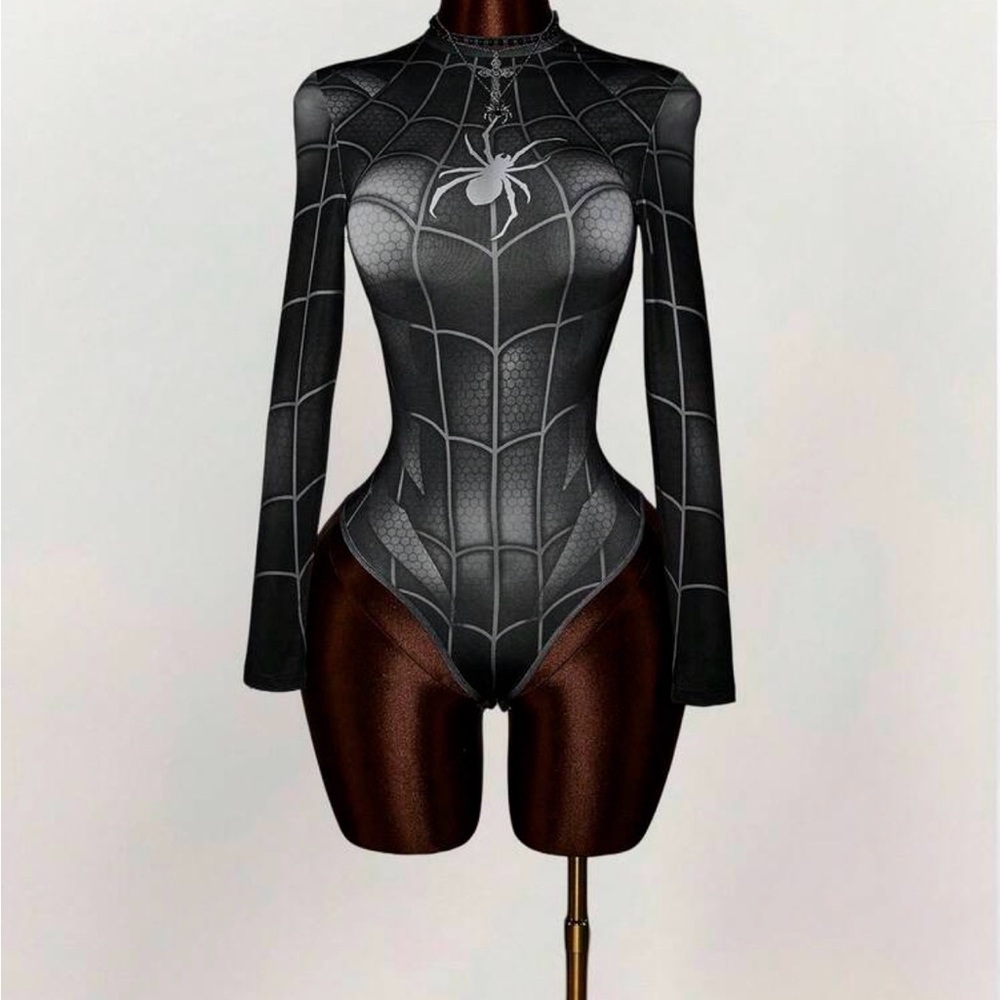 Black & Grey Spiderweb Long-Sleeve Bodysuit - Women size Large